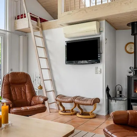 Awesome In With Swimming Pool 펜션