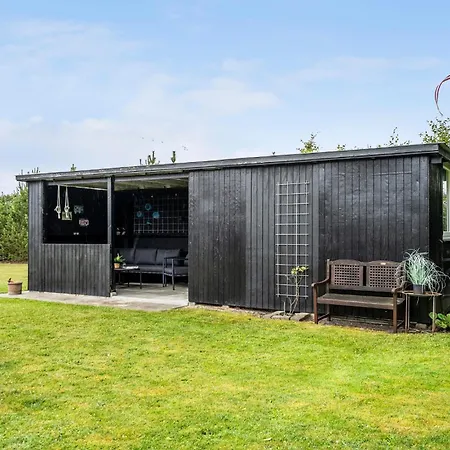 펜션 Awesome In With Swimming Pool