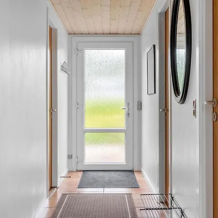 Awesome In With Swimming Pool *